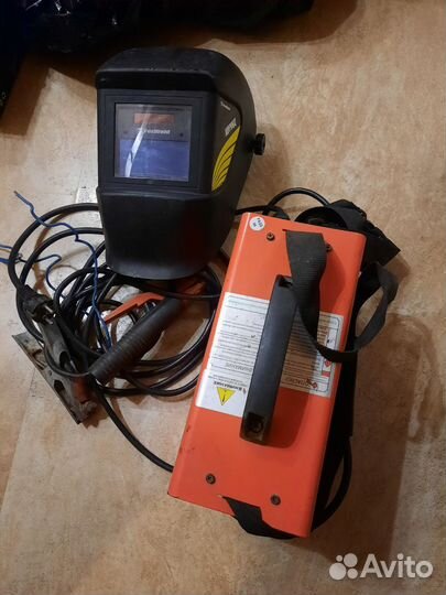 Инверторный сварочный аппарат Foxweld Мастер 162