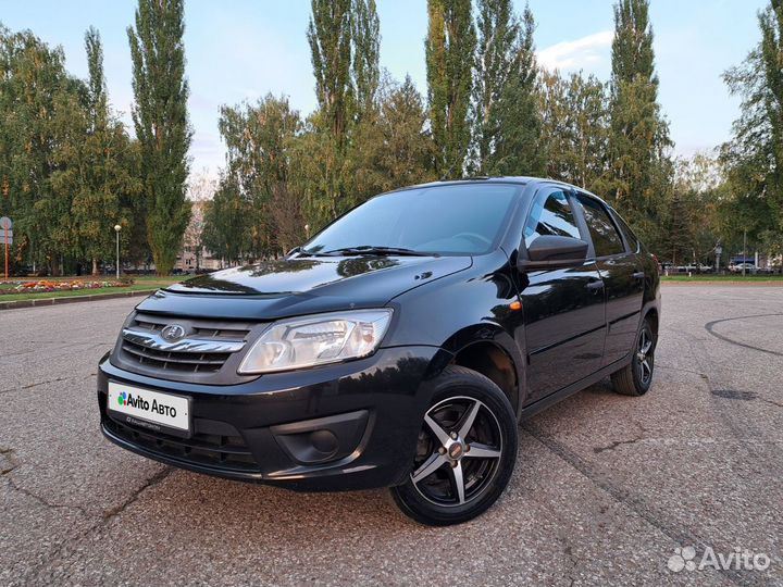 LADA Granta 1.6 МТ, 2015, 115 980 км