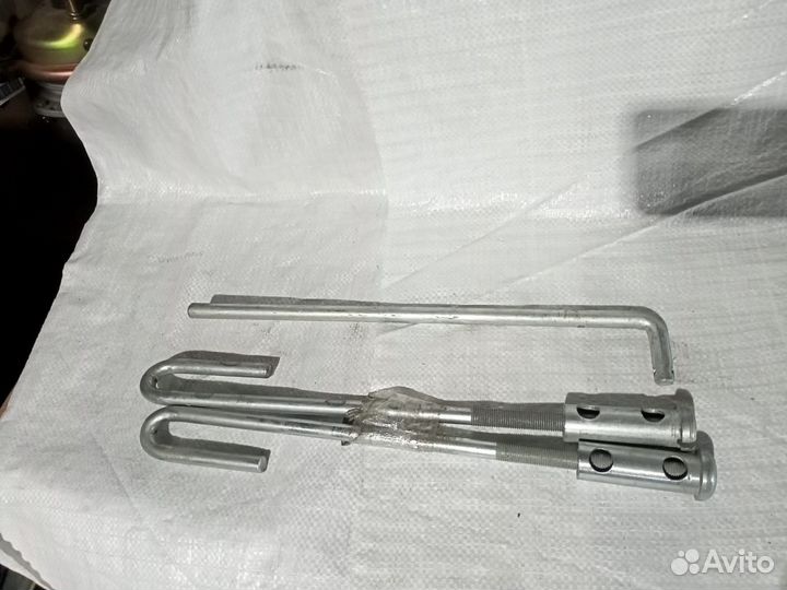 Кронштейн крепления запасного колеса Schmitz