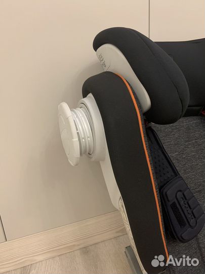 Детское автокресло 15 до 36 кг britax romer isofix