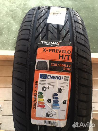 Tracmax X-Privilo H/T 225/60 R17