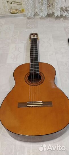 Классическая гитара Yamaha c 40