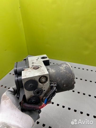 Блок ABS Audi A6 C5 avant 2.5TDI AKE 2000