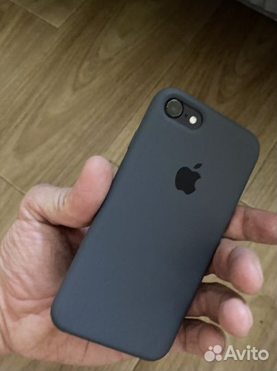 iPhone 7, 32 ГБ