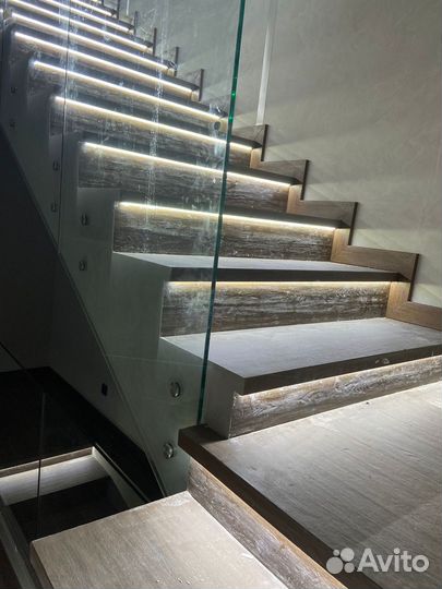 Автоматическая подсветка лестницы. Умный свет