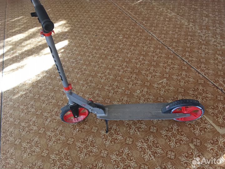 Продам самокат