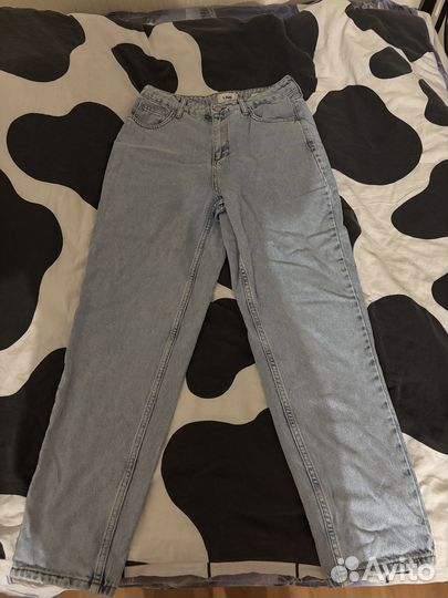 Джинсы