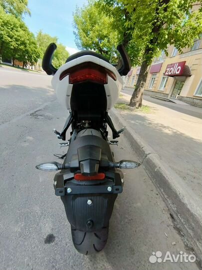 Voge 300RR
