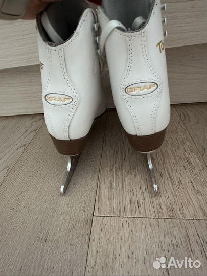 Коньки фигурные graf