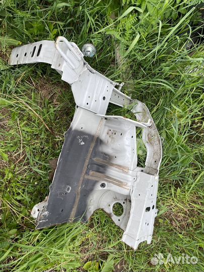 Лонжерон передний левый Митсубиси Аутлендер 3 gf