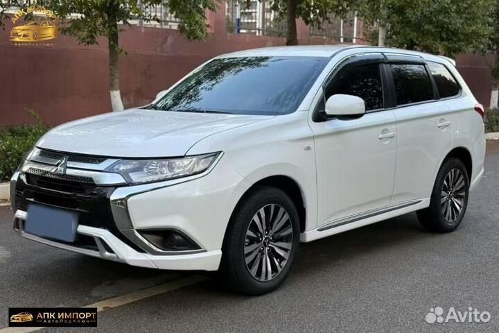 Mitsubishi Outlander 2.0 CVT, 2021, 34 100 км