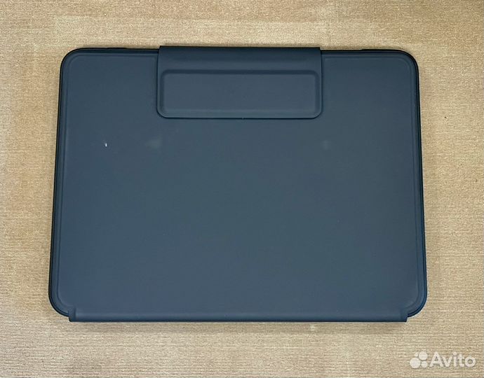 Logitech Folio Slim Pro 11