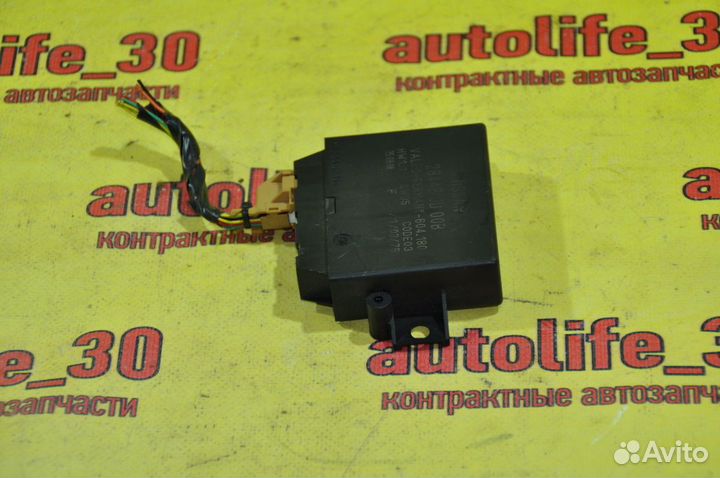 Блок управления парктрониками Nissan Qashqai