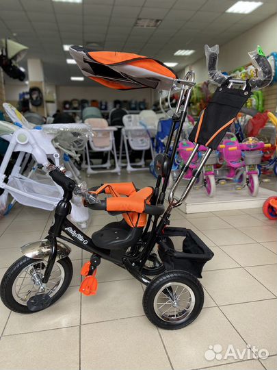 Трехколесный велосипед