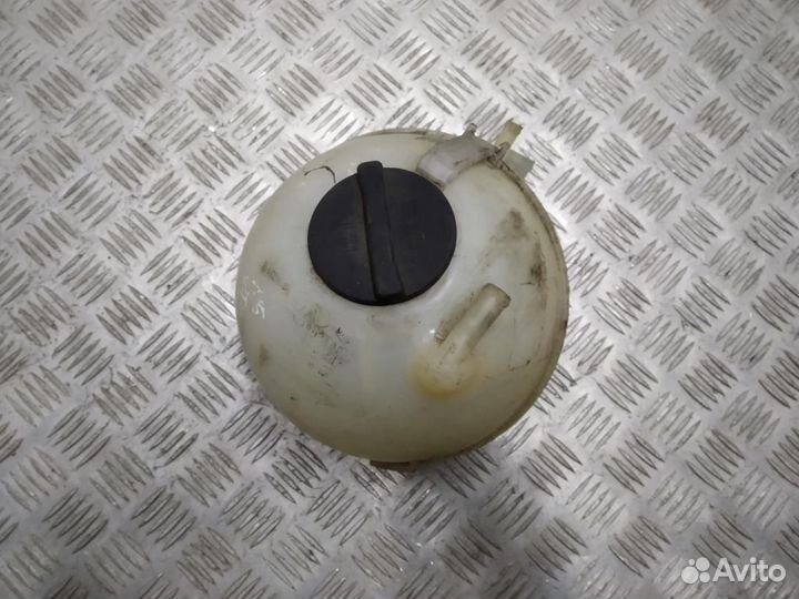 Бачок расширительный Mercedes-Benz Vito W639 2005