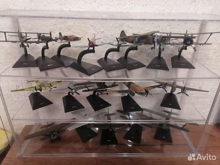 Коллекция моделей самолетов