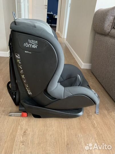 Автокресло britax romer trifix2 i size storm gray