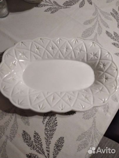 Блюдо большое овальное