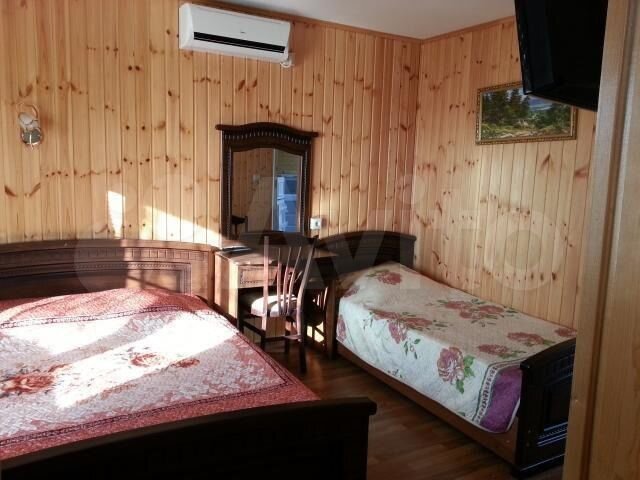 Комната 25 м², 1/3 эт.