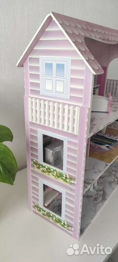 Домик кукольный