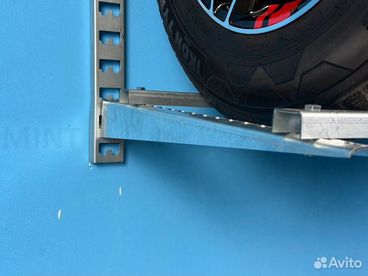 Стеллаж для хренения колес