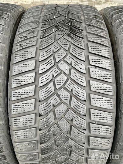 Goodyear UltraGrip Performance Gen-1 235/45 R18