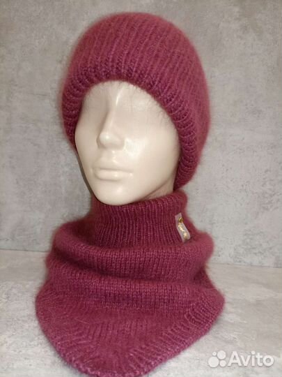 Шапка, снуд (вязаный из пуха норки)