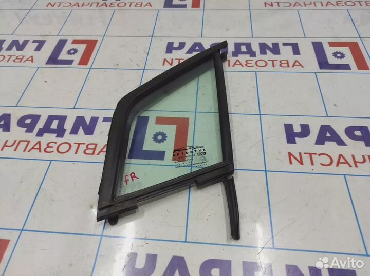 Стекло двери передней правой (форточка) Ravon R2 9