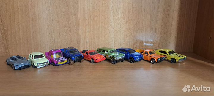 Машинки hot wheels (чит. описание)