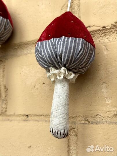 Елочные игрушки