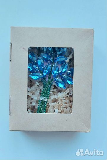 Брошь из бисера