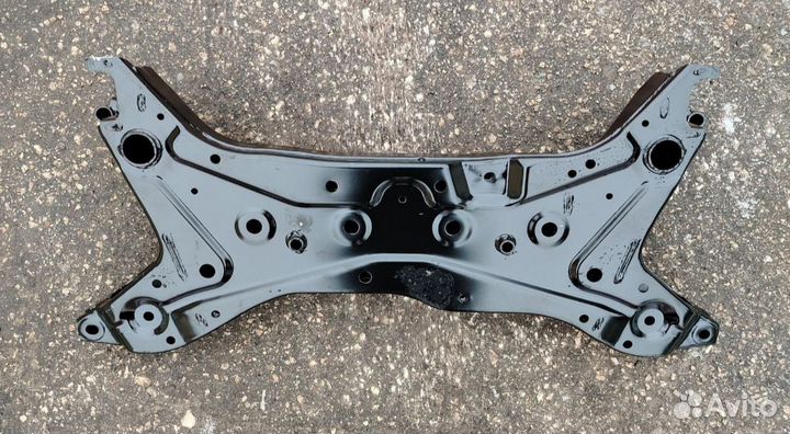 Подрамник передний Mitsubishi Outlander XL