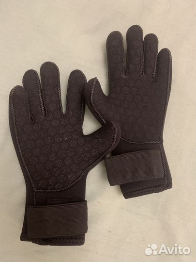 Непреновые перчатки 5 мм