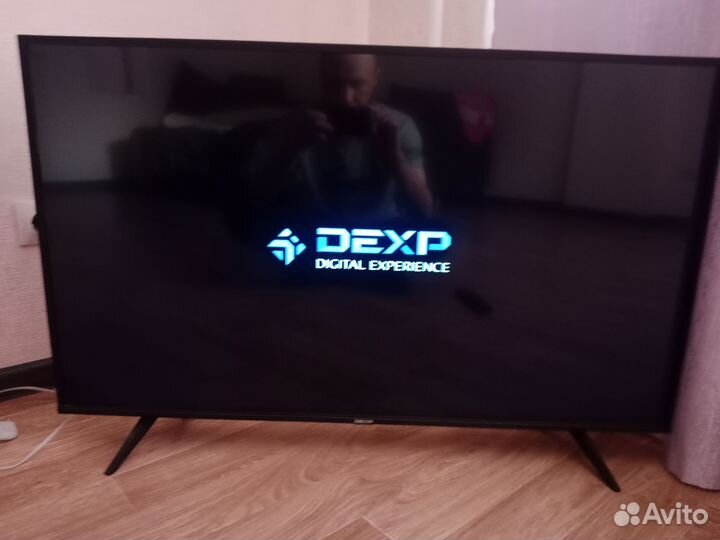 Телевизор SMART tv dexp 43 диагональ