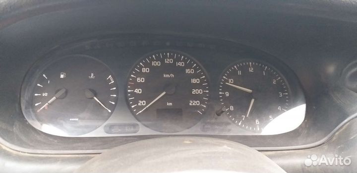 Салон Renault megane 1