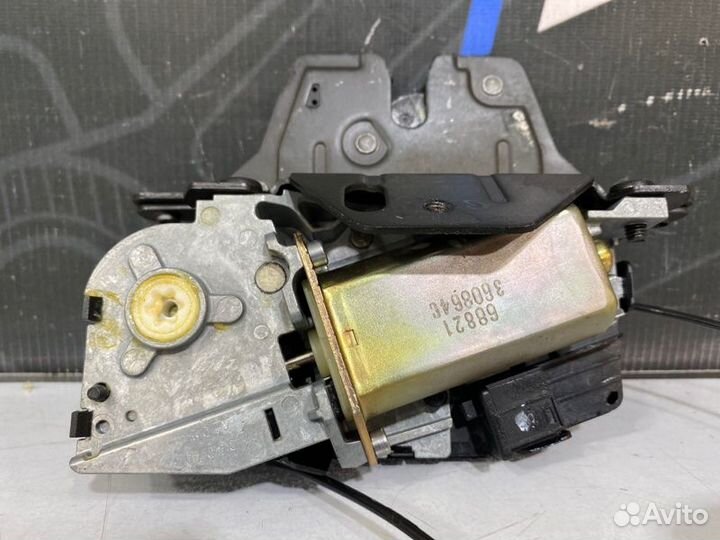 Замок багажника Bmw X5 E53 M54B30 2006