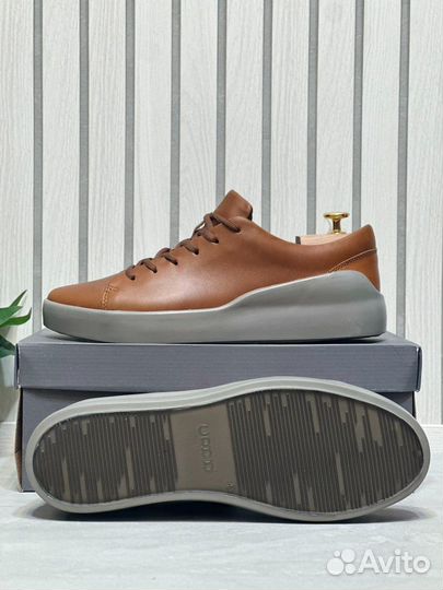 Кроссовки мужские vrkk