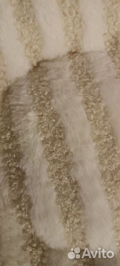 Лежанка для кошек новая