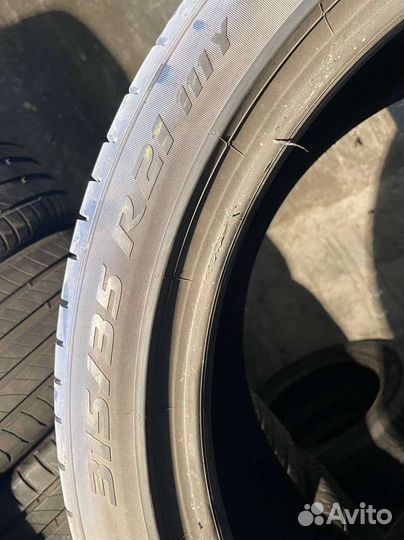 Pirelli P Zero 315/35 R21