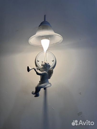 Светильник настенный