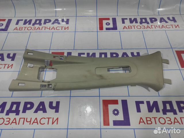 Обшивка стойки средней верхней левая Renault Kaptur 769147820R