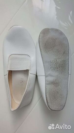 Танцевальная и гимнастическая обувь кожаная разных