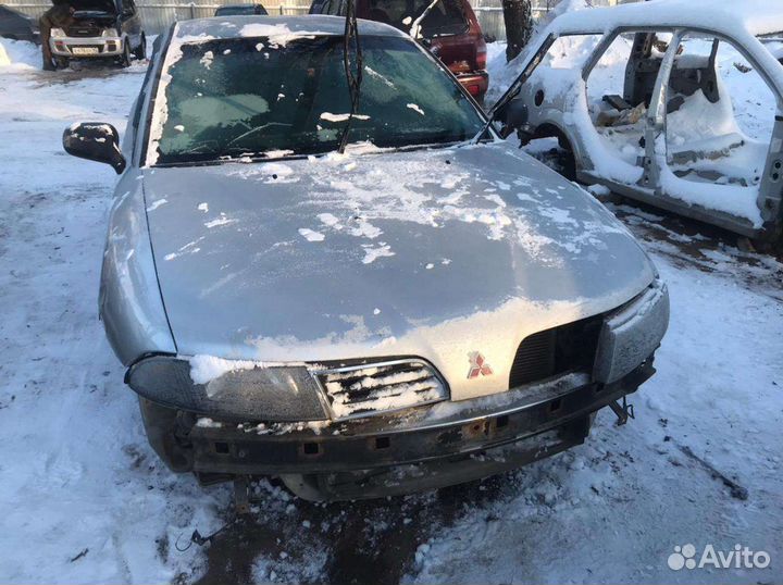 Запчасти mitsubishi carisma 1.6