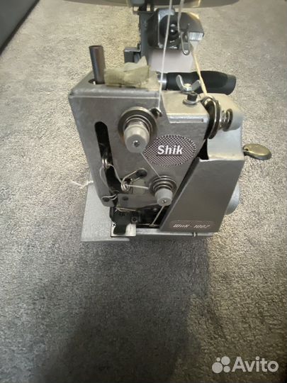 Ковровый оверлок шик 1002