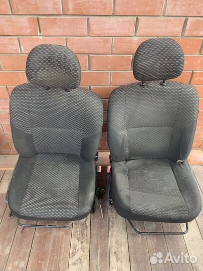 Кресла LADA largus