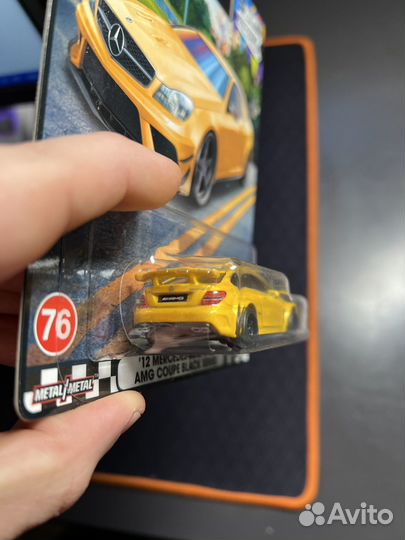 Hot wheels premium Mercedes c63