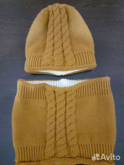 Комплект шапка и снуд женский