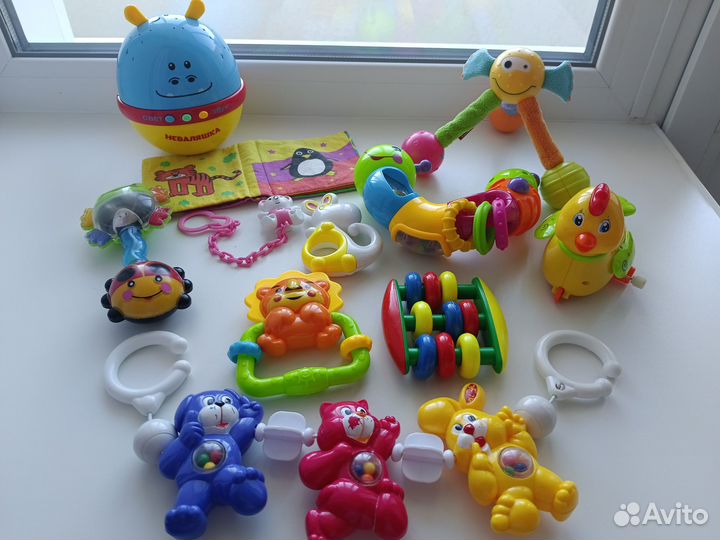 Игрушки погремушки
