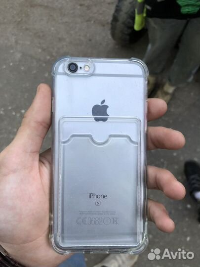 Телефон iPhone 6s