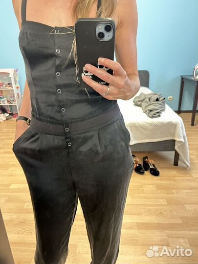 Комбинезон шелк Bebe 38/40 XS